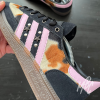 I'm Just A Cowgirl - Adidas Spezial Custom