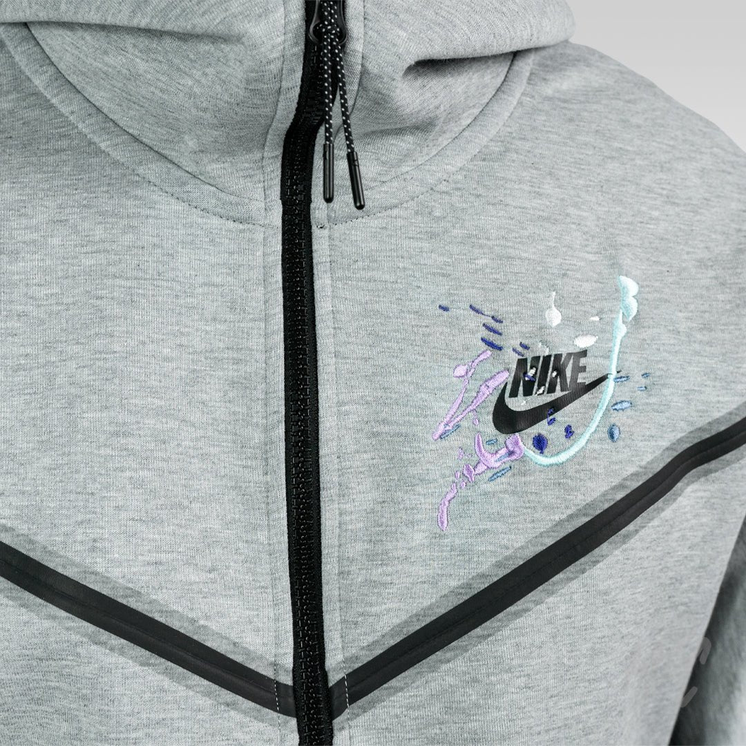 Air Club - Nike Tech Fleece Tracksuit Nike Sneakers