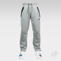 Air Club - Nike Tech Loose Fit Fleece Joggers Nike Sneakers