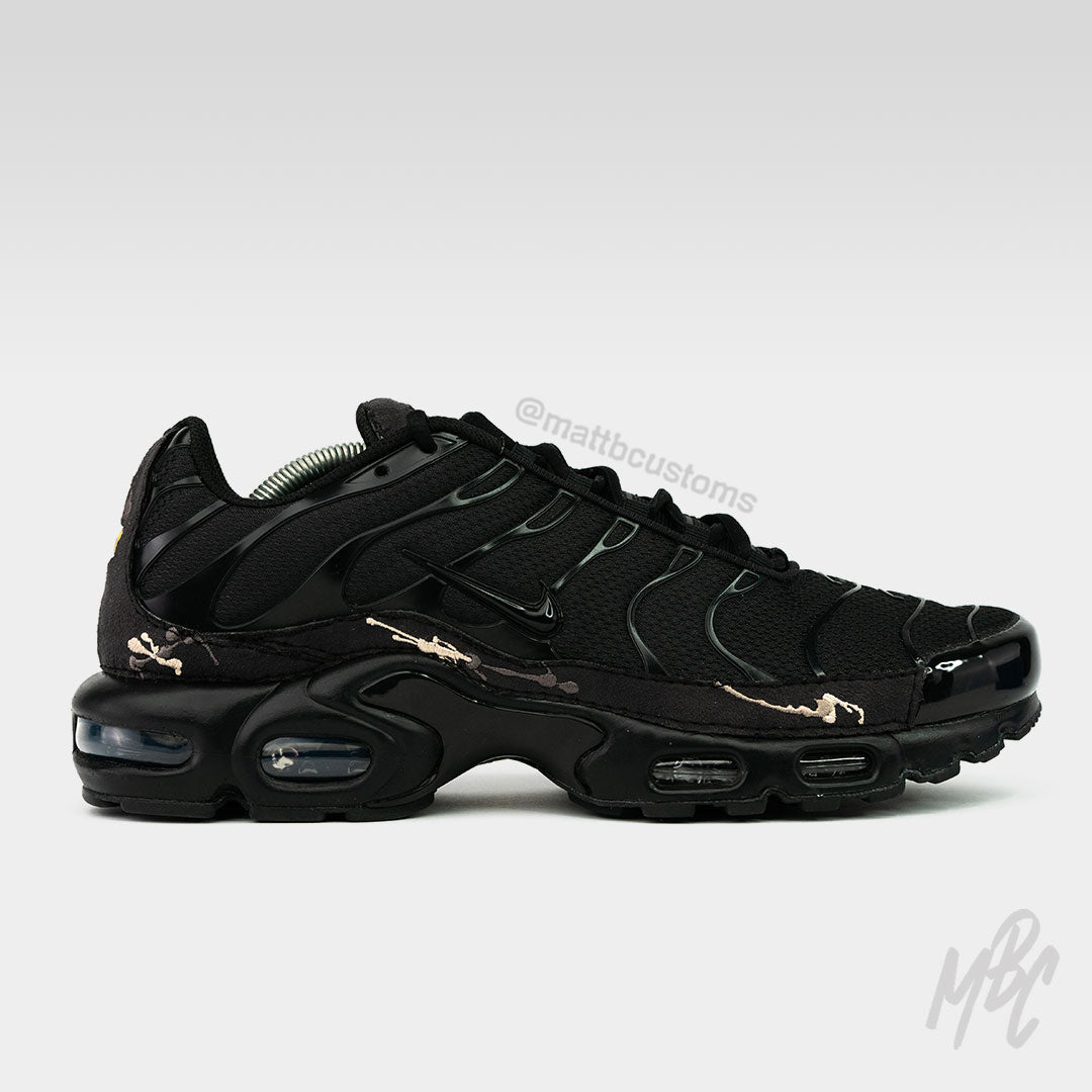 Threaded Paint - TN Custom Nike Sneakers