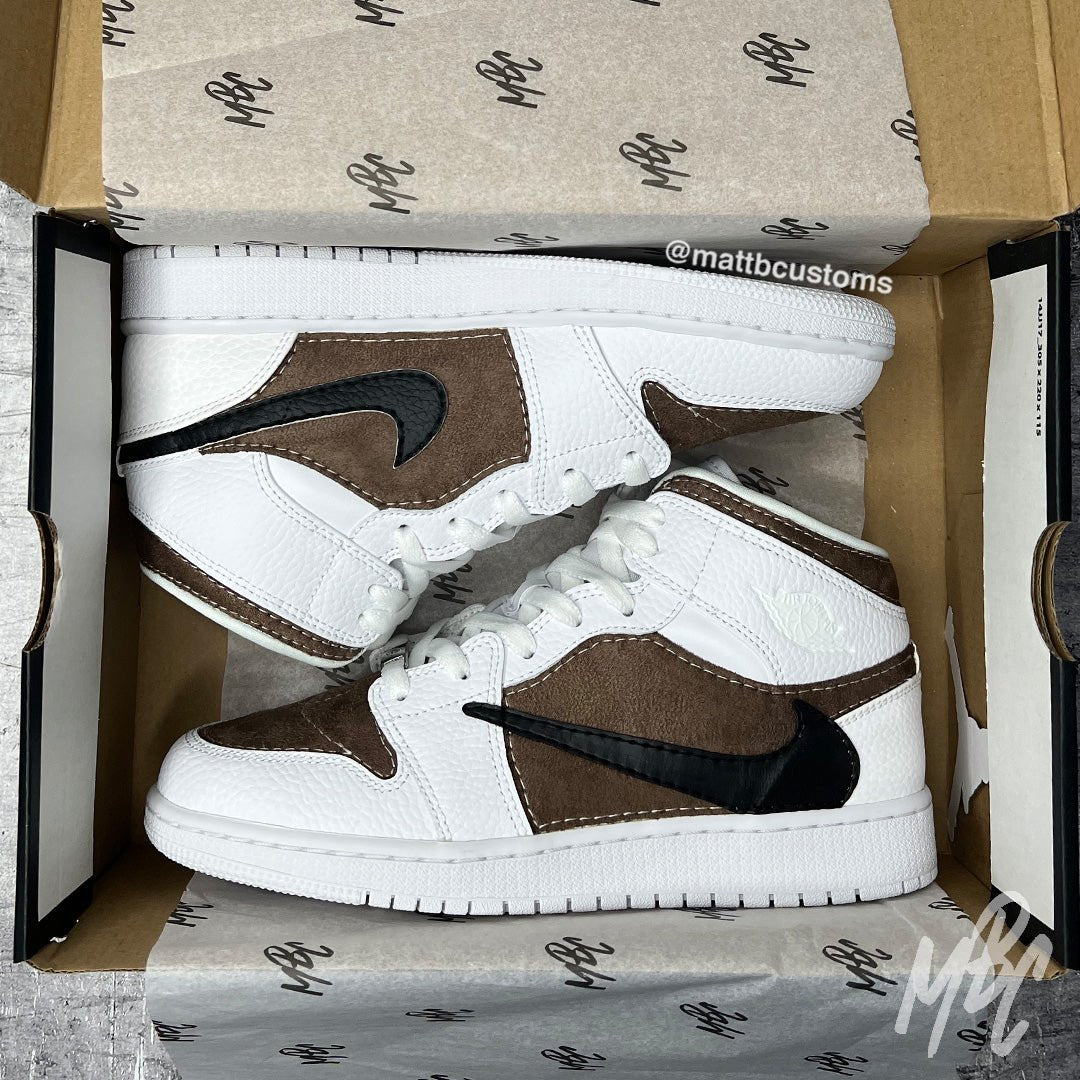 Creased Air Jordan Mid Mocha Jordan Retro High “DARK MOCHA” SIZE