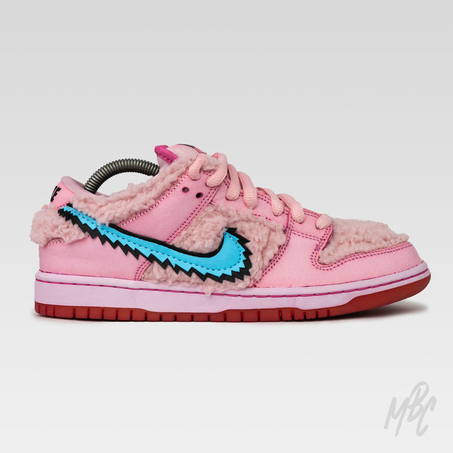 Alive and Grateful - SB Dunk Low | UK 8