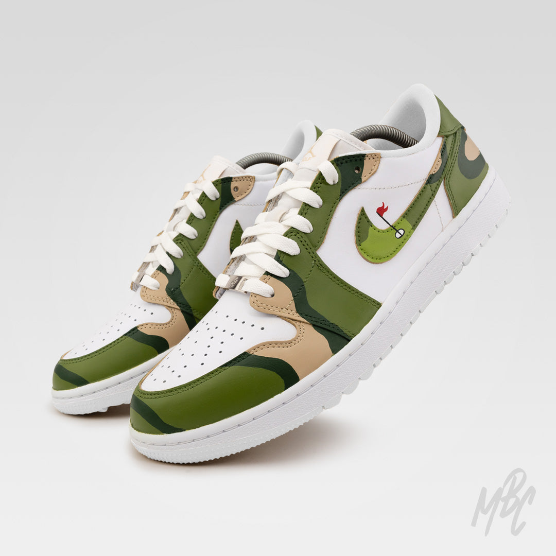 next shoe this clean on the green. same again change the sole and inner sock from the beige colour to white and keep everything else exactly the same.