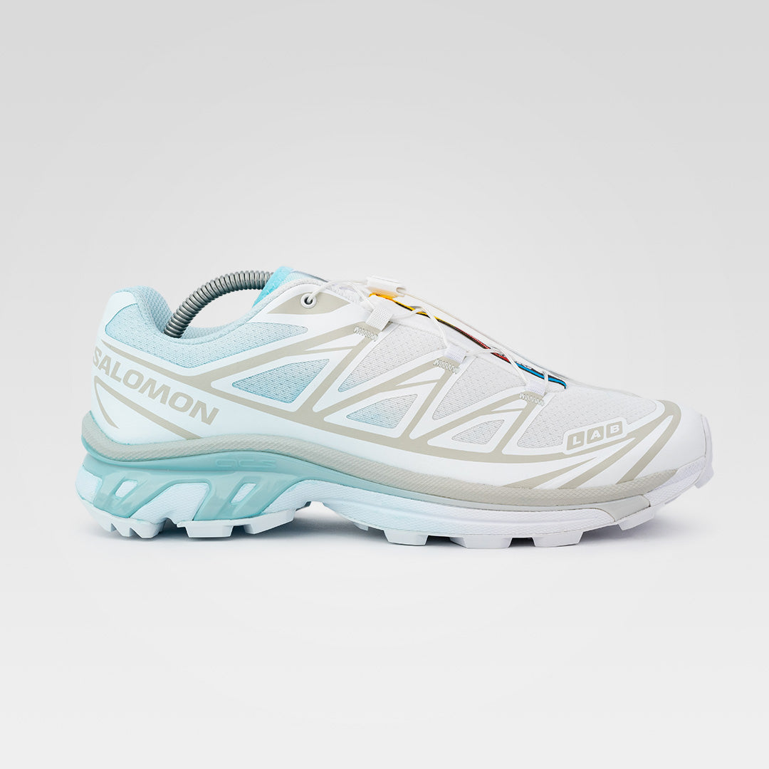 Dip Dye Gradient Salomon XT-6 custom with turquoise heel fade and trail outsole