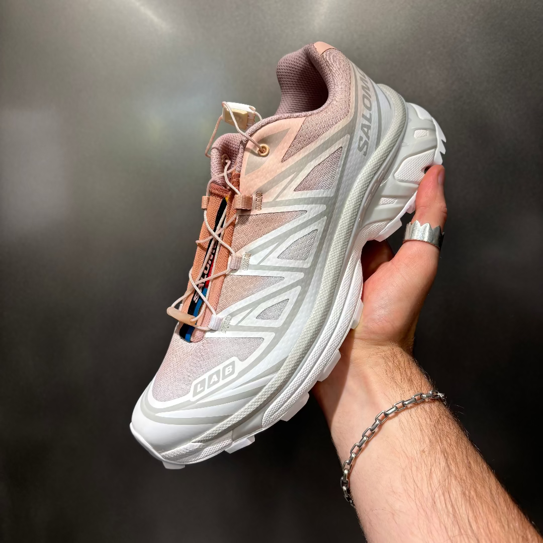 Create Your Own - Salomon Mock-Up Service