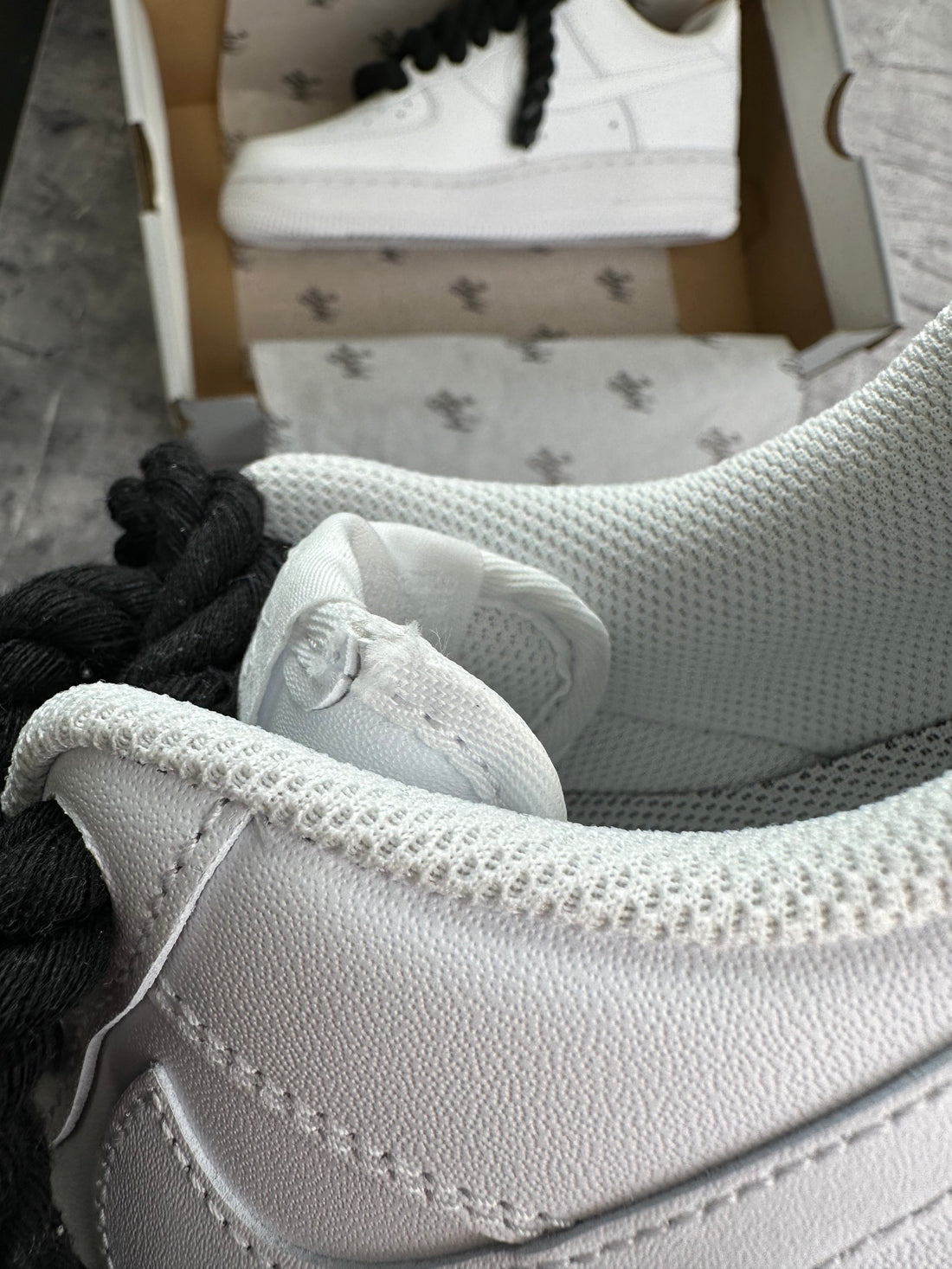 Thicc Laces - Air Force 1 | UK 5 (Faulty) Nike Sneakers