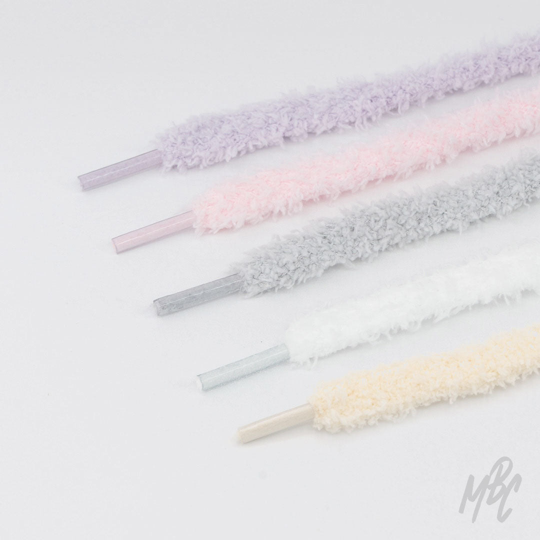 Fluffy Laces