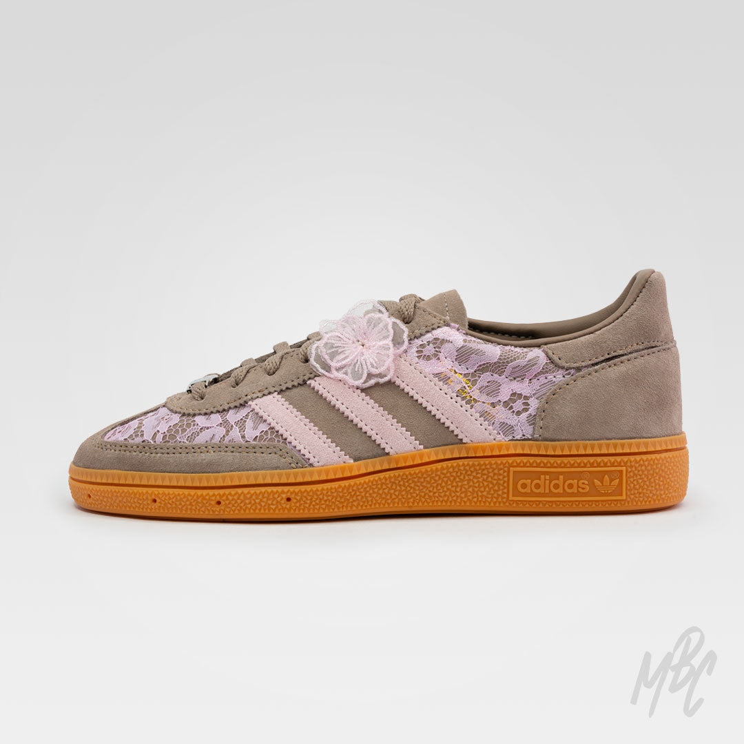 Strawberry Mocha Lacey Flower Adidas Spezial