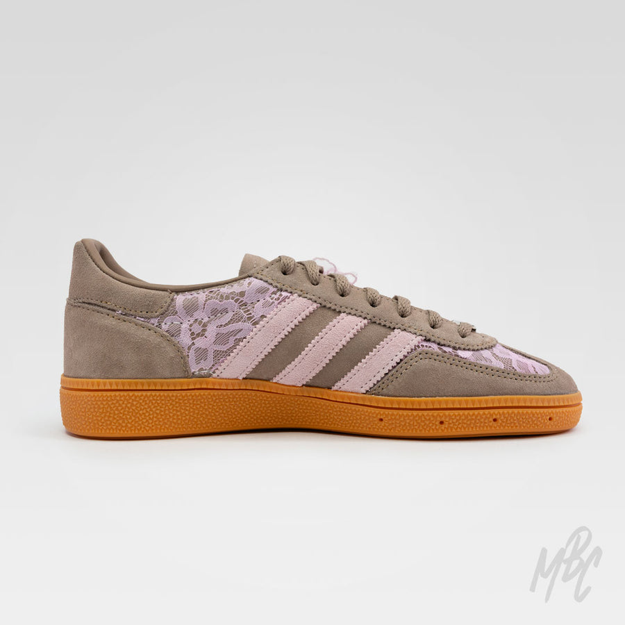 Strawberry Mocha Lacey Flower Adidas Spezial