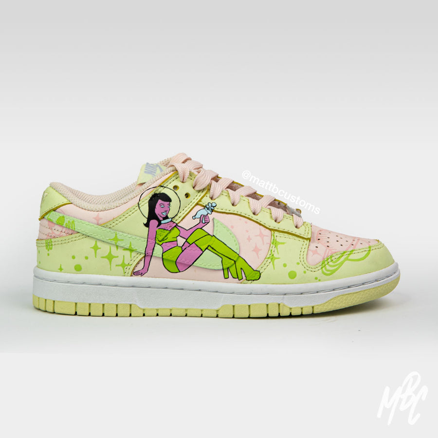 Space Girl - Dunk Low | UK 3 Nike Sneakers