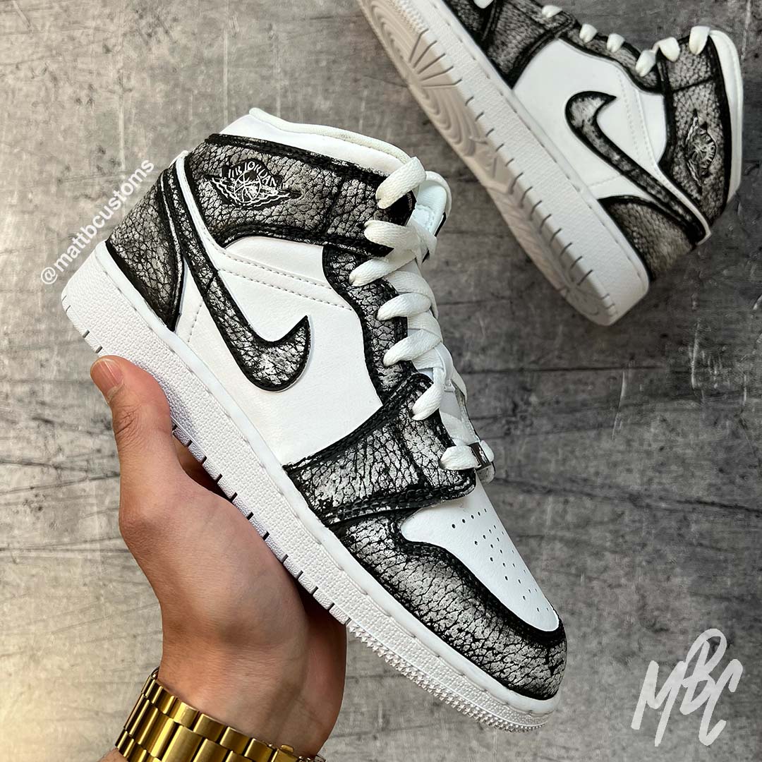 Nike Air Jordan 1 Mid Custom